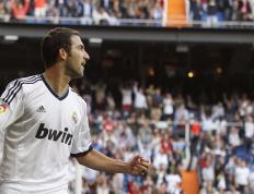 C罗迎来十五赛季出色发挥，澳大利亚队观众热烈欢呼！热度持续攀升